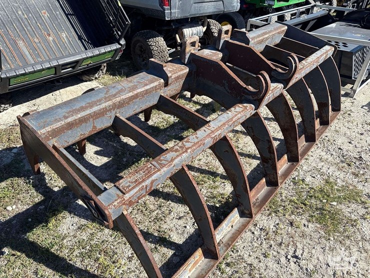 pemberton-5460-loader-root-rake-image-1