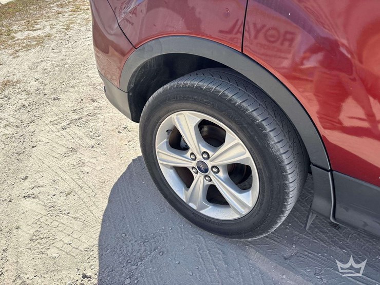 2014-ford-escape-se-image-4