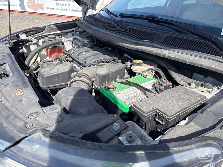 2017-ford-explorer-image-8