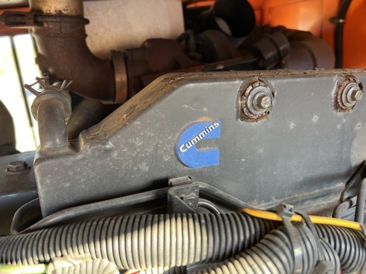 2000-tucker-terra-2000-sno-cat-image-18