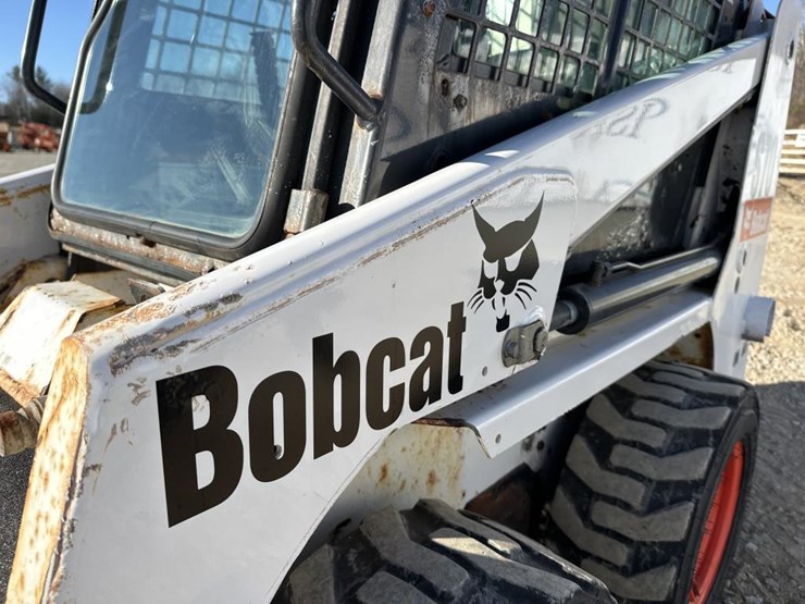 2015-bobcat-s70-image-17