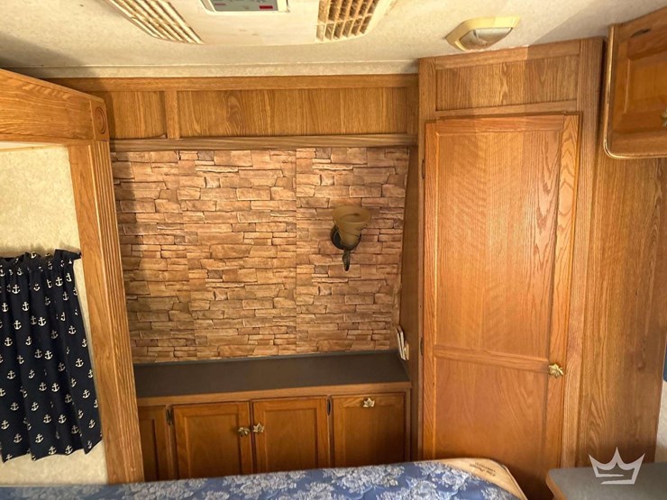 2004-fleetwood-wilderness-advantage-365-bsqs-38ft-t/a-5th-wheel-travel-trailer-image-25