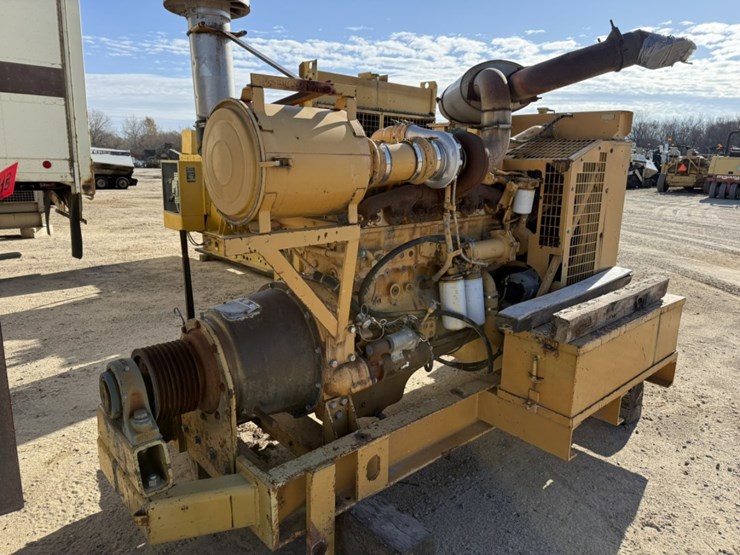 #1914-•-cummins-twin-disc-pto-generator-image-2