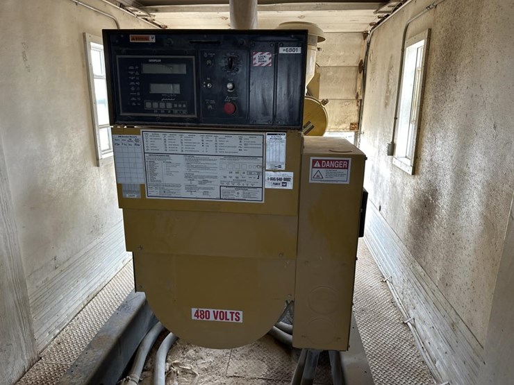 caterpillar-365-kw-image-23