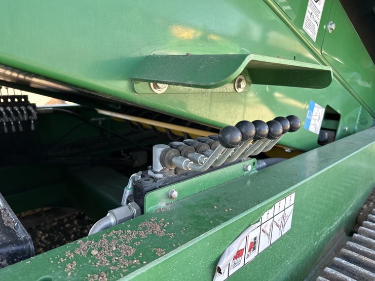 2021-mccloskey-r155-image-66