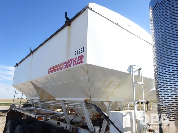 2004-mack-vision-dry-tender-truck-(pz14165,-unit-17539)-image-75