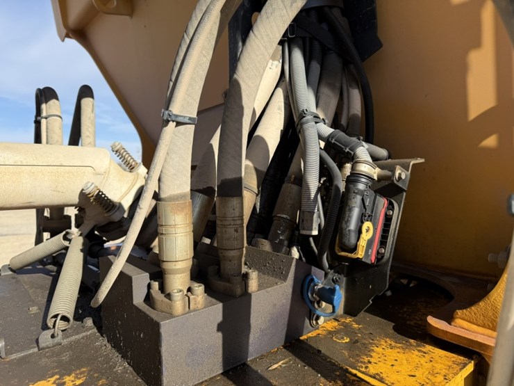 2020-volvo-a45g-image-19