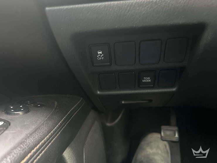 2018-nissan-pathfinder-image-7