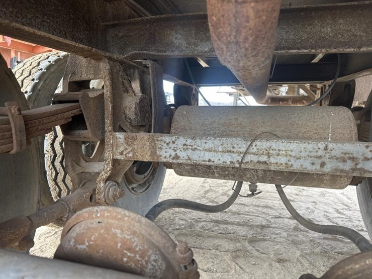 fruehauf-trailer-image-17