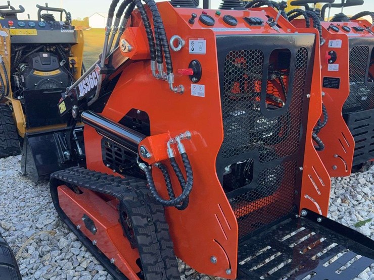 skid-steer-loader-image-5