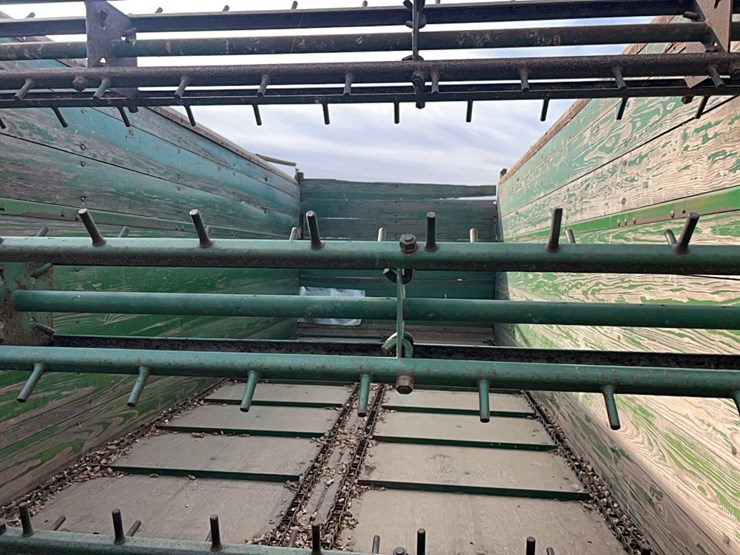 john-deere-125-image-12