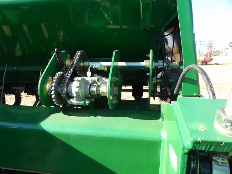 great-plains-bd7600-30-image-21