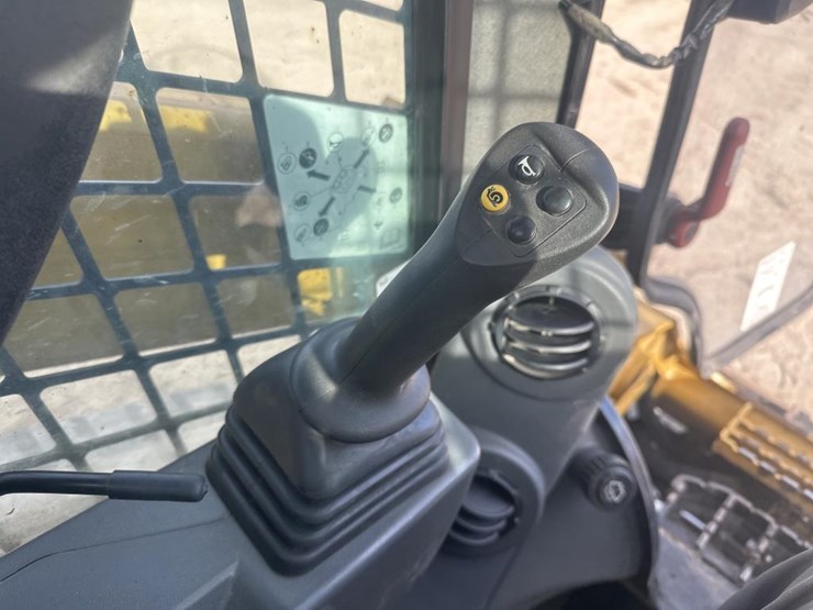 caterpillar-289d3-image-31