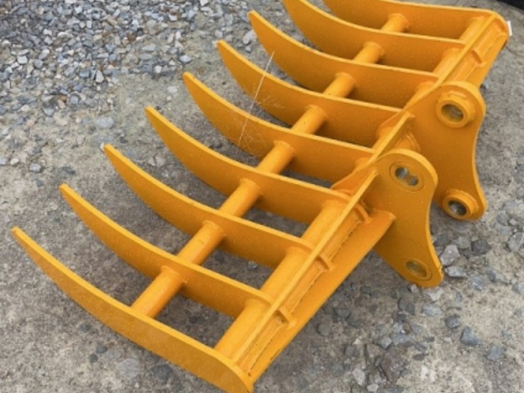 caterpillar-305-image-2