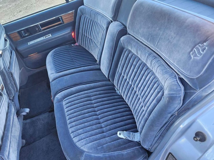 1985-oldsmobile-ninety-eight-regency-image-89