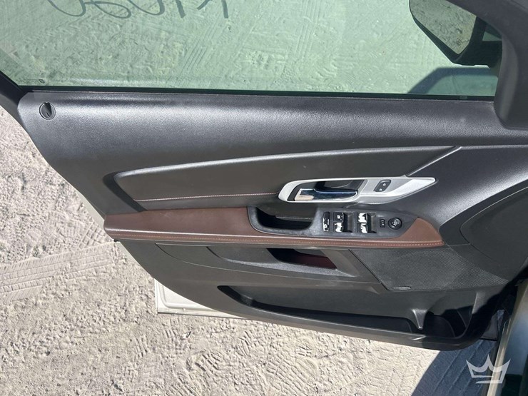 2014-gmc-terrain-suv-image-12