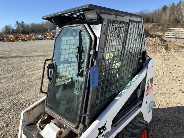 2015-bobcat-s70-image-19
