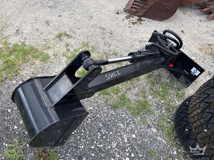 2025-giyi-gy-zwb-hydraulic-backhoe-arm-with-tooth-bucket-mini-skid-steer-attachment-image-1