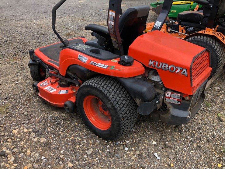 kubota-zg222-image-4