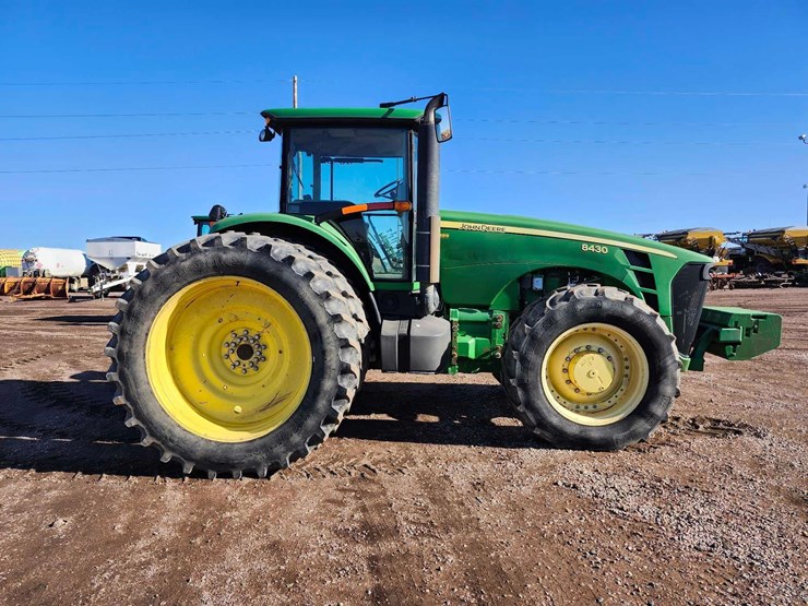 2007-john-deere-8430-image-7