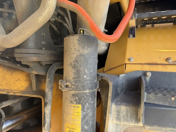 2020-volvo-a45g-image-55