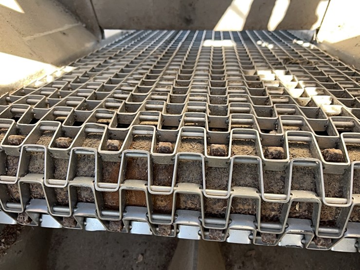 agricraft-fertilizer-buggy-dual-spinner-image-15