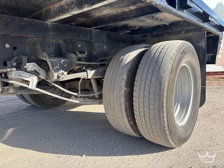 2019-ford-f350-image-18