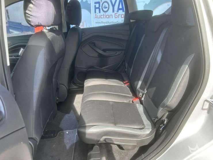 2016-ford-escape-image-21