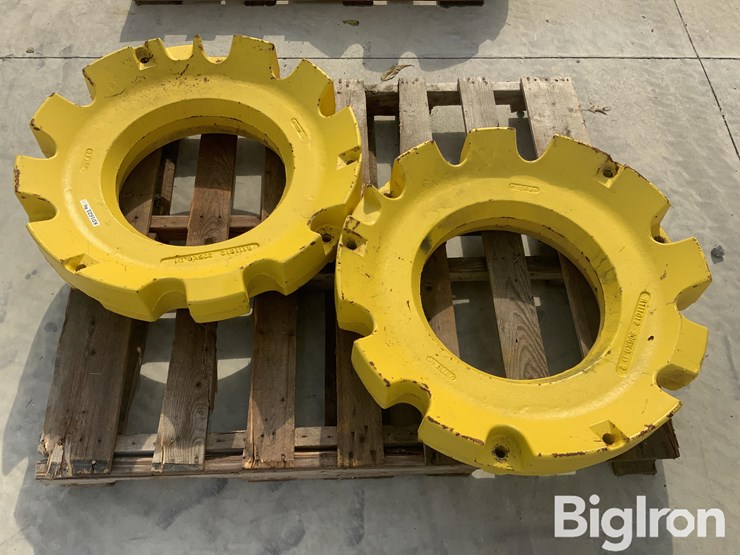 john-deere-205kg/450-lbs-rear-axle-weights-image-8