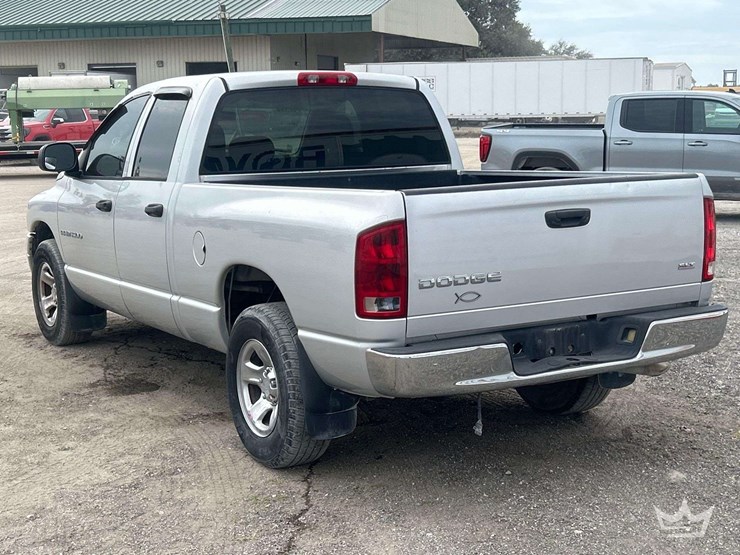 2004-dodge-ram-1500-image-3