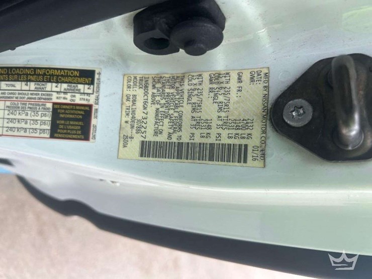 2016-nissan-frontier-image-6