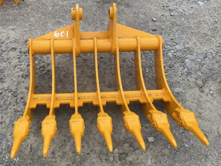 giyi-cat-305-32"-rake-image-1