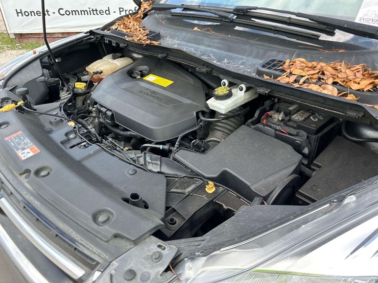 2015-ford-escape-image-7