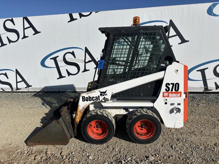 2015-bobcat-s70-image-2