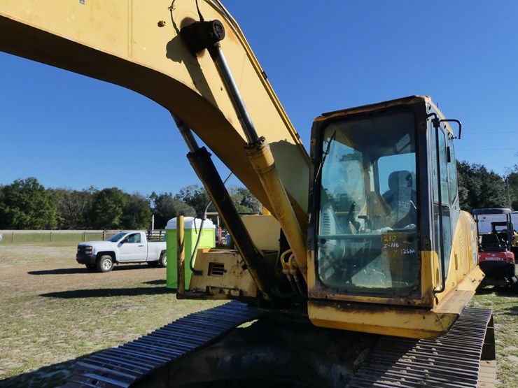 komatsu-pc200-lc-image-9