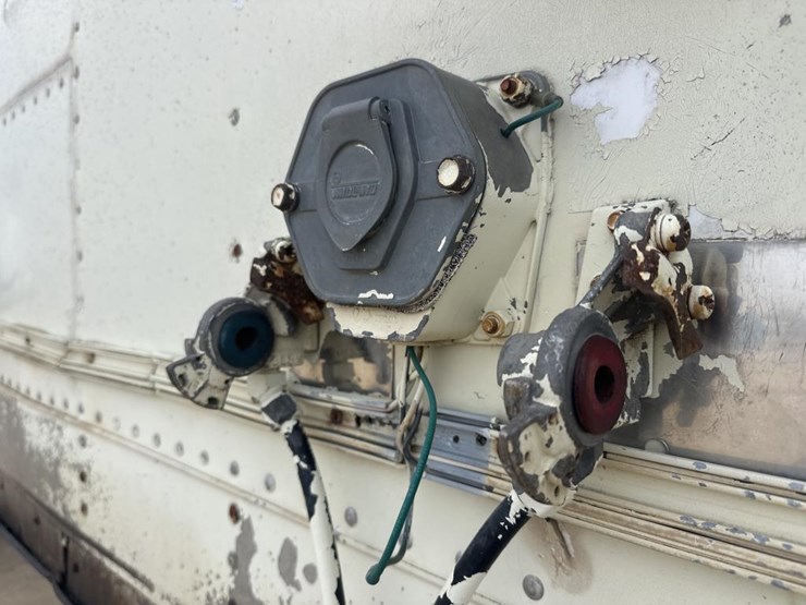 great-dane-trailer-image-6