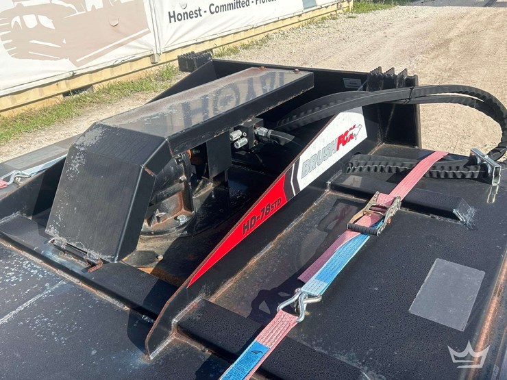 2025-brushfox-hd-78std-78in-rotary-brush-cutter-skid-steer-attachment-image-5