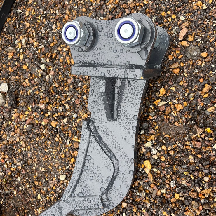 #26 • Wolverine Mini Excavator Ripper