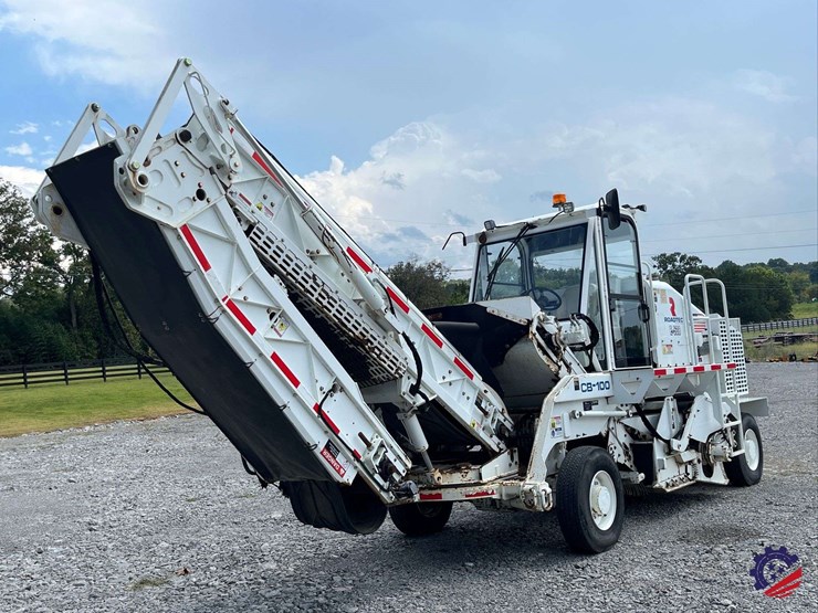 roadtec-cb100-sweeper-conveyor-image-15