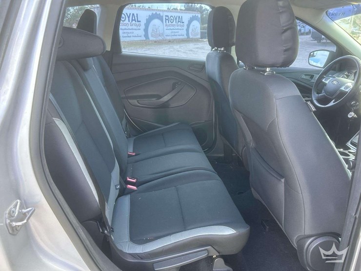 2016-ford-escape-image-25