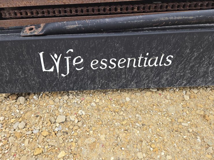 #5945-•-lyfe-essentials-handicap-combine-lift-image-2