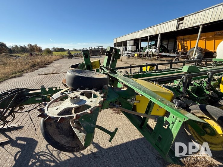 john-deere-1770-image-15