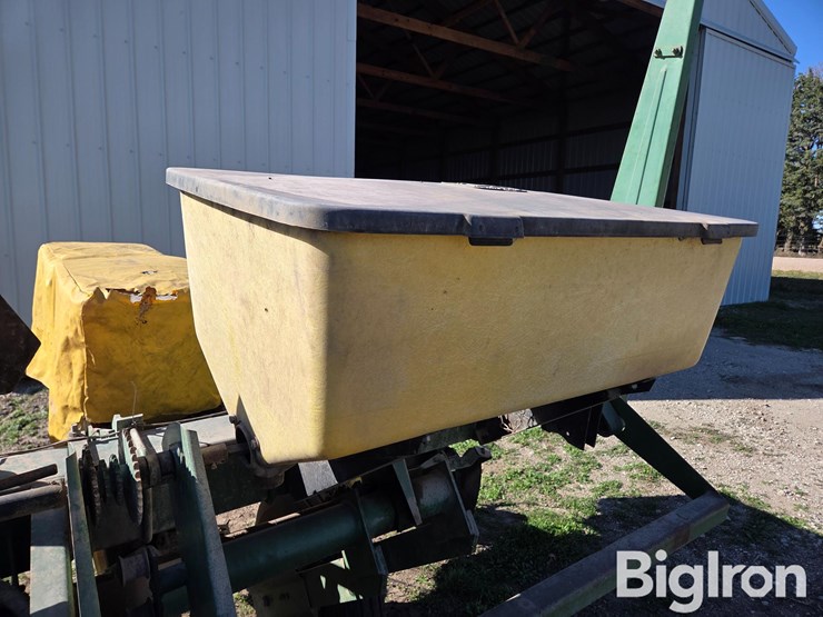 john-deere-7000-image-13