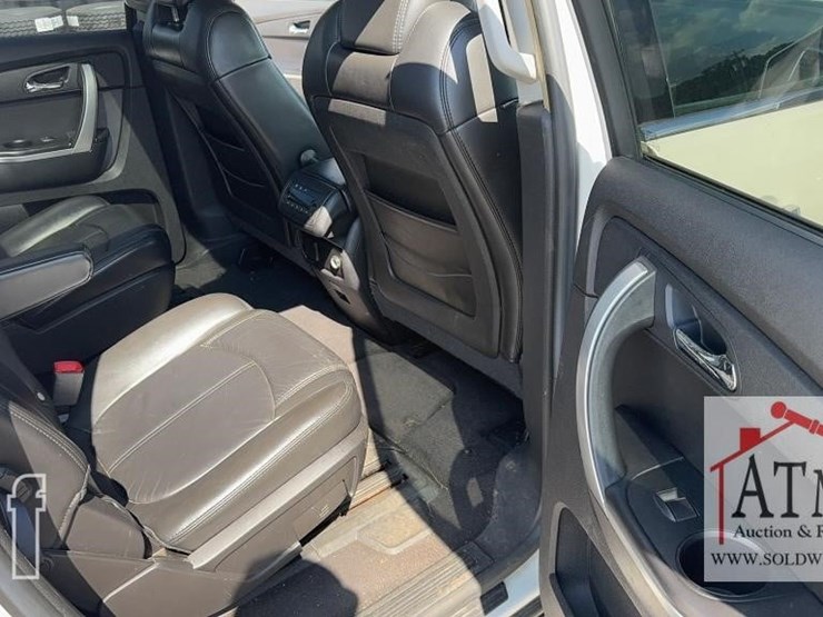 2008-gmc-acadia-slt-image-15