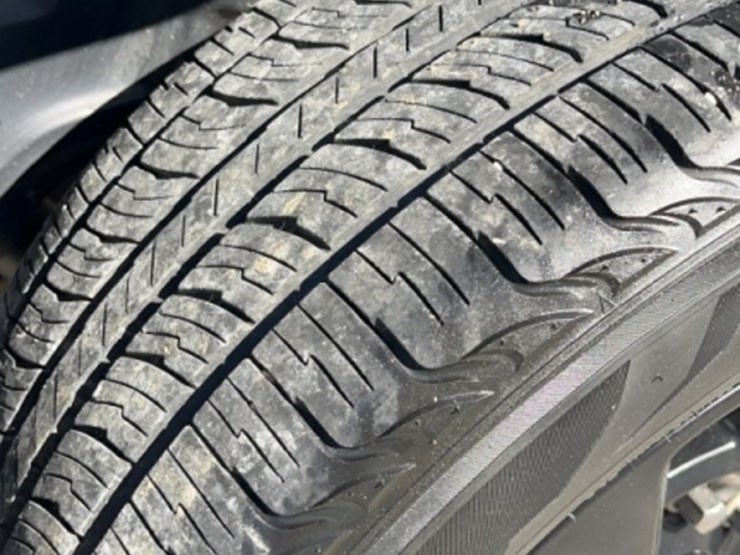 2019-ram-1500-big-horn-image-7