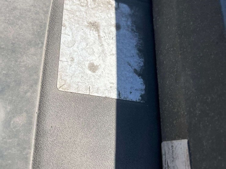 2017-freightliner-cascadia-125-image-11