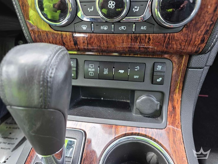 2013-chevrolet-traverse-image-20