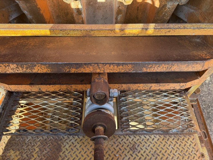 #1931-•-hewitt-robbins-intermediate-crusher-image-81