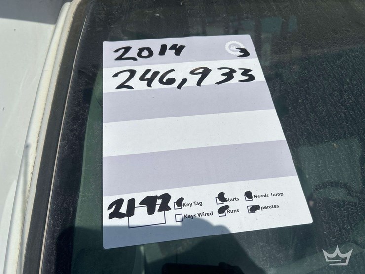 2014-ford-e-450-super-duty-shuttle-bus-image-34