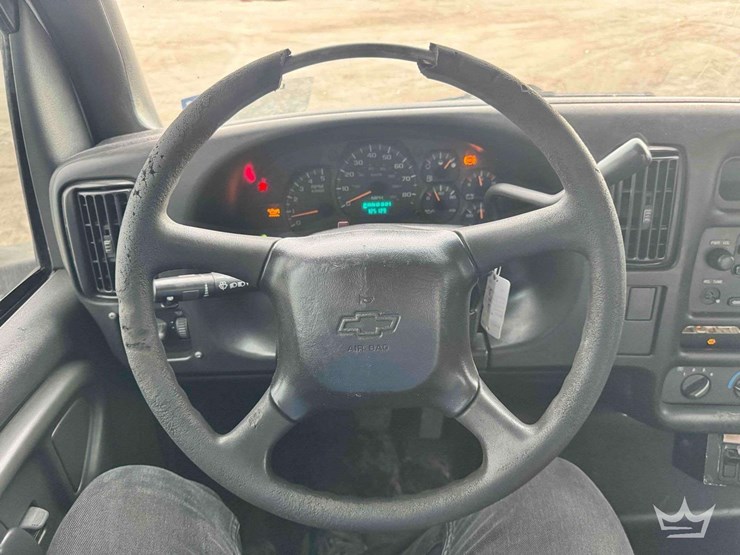 2005-chevrolet-c4500-altec-bucket-truck-image-11